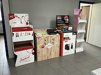 Partij diverse kartonnen displays en verpakkingen - afbeelding 15 van  20