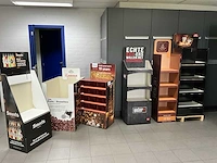 Partij diverse kartonnen displays en verpakkingen - afbeelding 18 van  20
