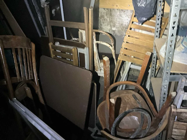 Partij diverse klaptafels en klapstoelen - afbeelding 9 van  12