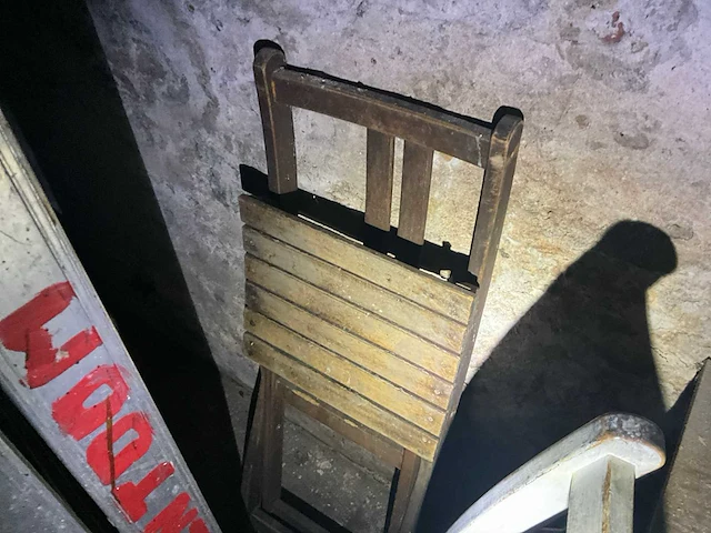 Partij diverse klaptafels en klapstoelen - afbeelding 12 van  12