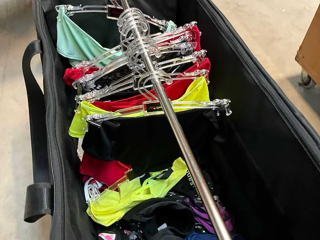 Partij diverse kleding - afbeelding 6 van  8