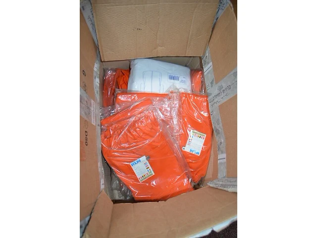 Partij diverse kleding - afbeelding 7 van  19