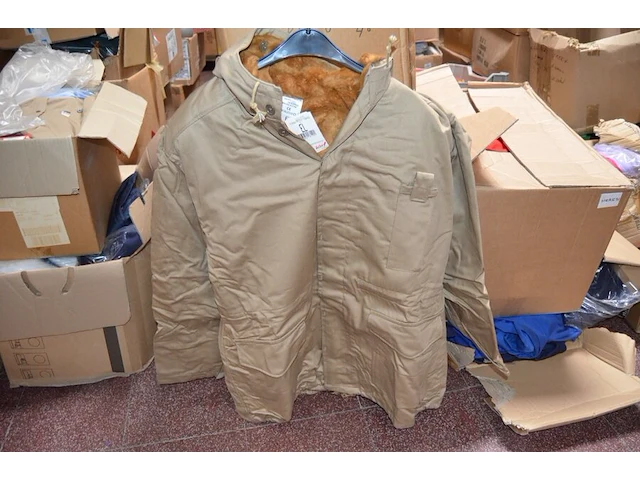 Partij diverse kleding - afbeelding 9 van  19