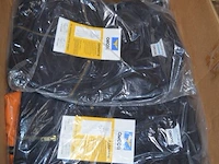 Partij diverse kleding - afbeelding 18 van  19