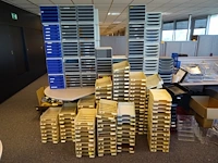 Partij diverse kunststof sorteerbakjes - afbeelding 3 van  4