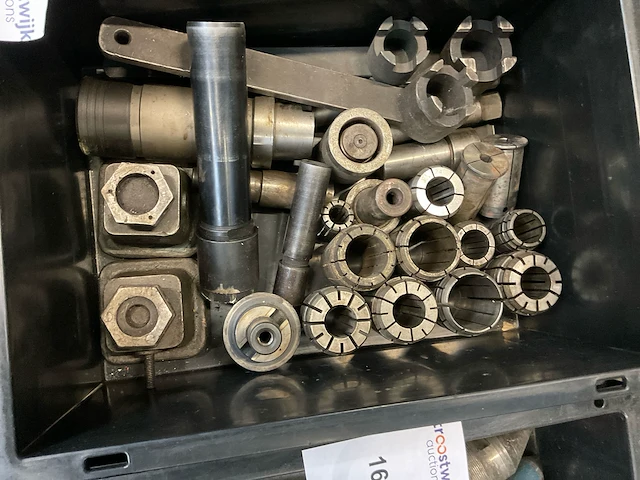 Partij diverse machine toebehoren - afbeelding 2 van  5