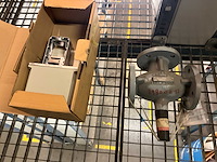 Partij diverse machineonderdelen - afbeelding 7 van  8