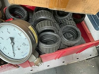 Partij diverse manometers en toebehoren - afbeelding 6 van  6