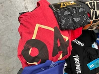 Partij diverse merchandise goederen - afbeelding 17 van  47