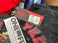 Partij diverse merchandise goederen - afbeelding 29 van  47
