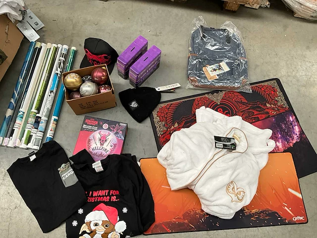 Partij diverse merchandise goederen - afbeelding 23 van  47