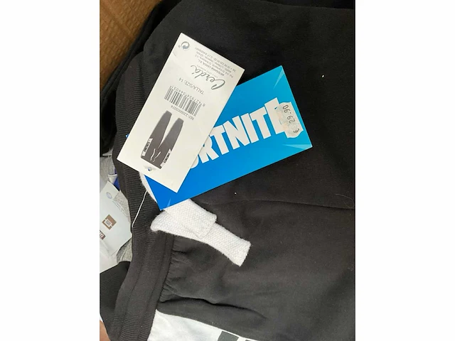 Partij diverse merchandise goederen - afbeelding 38 van  47