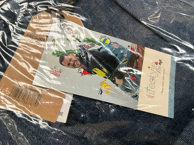 Partij diverse merchandise goederen - afbeelding 45 van  47