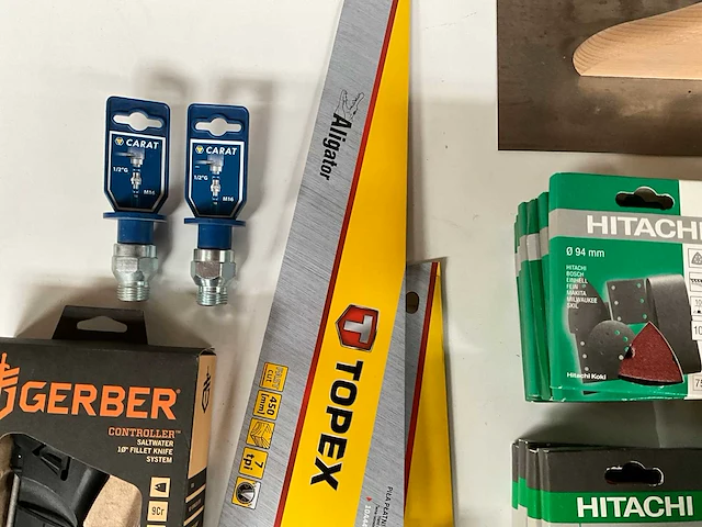 Partij diverse merken handgereedschap en accessoires - afbeelding 3 van  10