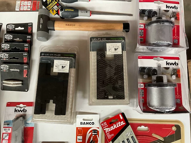 Partij diverse merken handgereedschap en accessoires - afbeelding 9 van  10