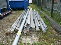 Partij diverse metalen buizen - afbeelding 2 van  6