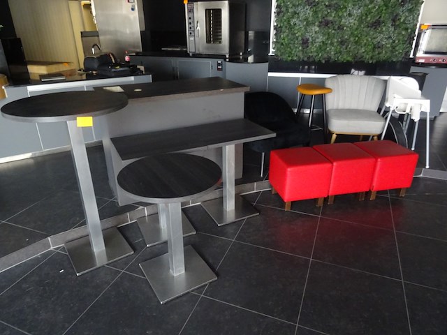 Partij diverse meubelen - afbeelding 1 van  6