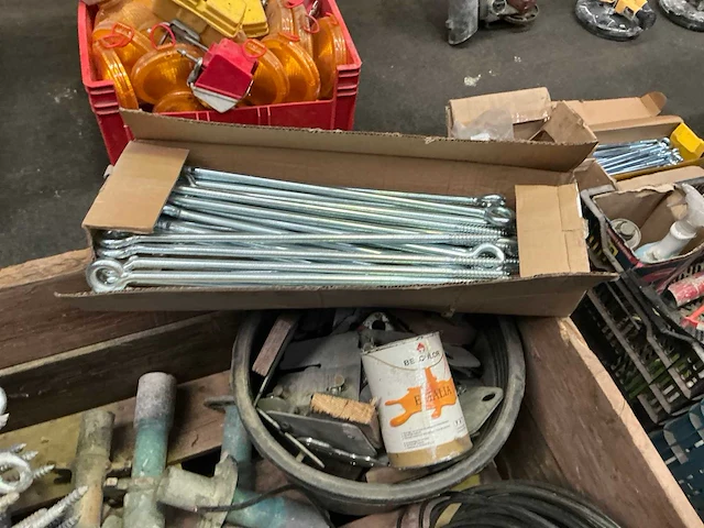 Partij diverse oogschroeven - afbeelding 3 van  6