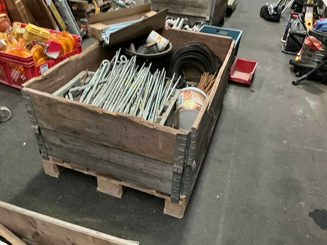 Partij diverse oogschroeven - afbeelding 6 van  6