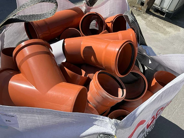 Partij diverse pvc hulpstukken (circa 100x) - afbeelding 2 van  4