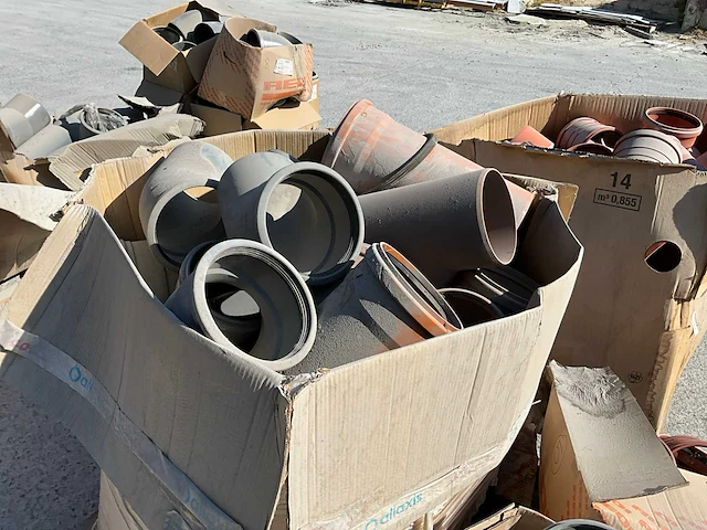 Partij diverse pvc hulpstukken (circa 75x) - afbeelding 6 van  7