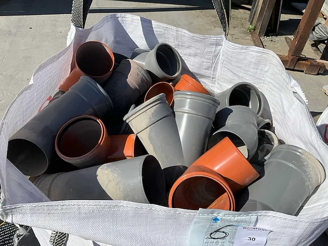 Partij diverse pvc hulpstukken (circa 75x) - afbeelding 2 van  4