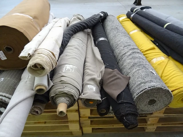 Partij diverse rollen stof - afbeelding 6 van  16