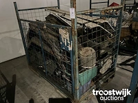 Partij diverse rollend materieel onderdelen - afbeelding 1 van  4