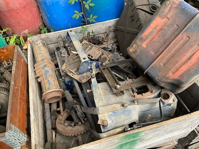 Partij diverse same tractor onderdelen - afbeelding 13 van  16