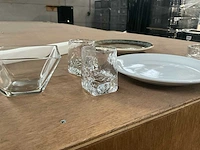 Partij diverse servies, glaswerk, tafelhoezen en bestek - afbeelding 12 van  17