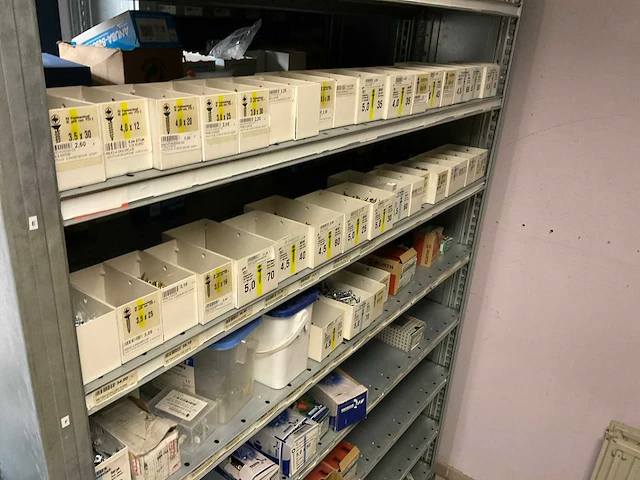 Partij diverse sloten en toebehoren - afbeelding 13 van  24