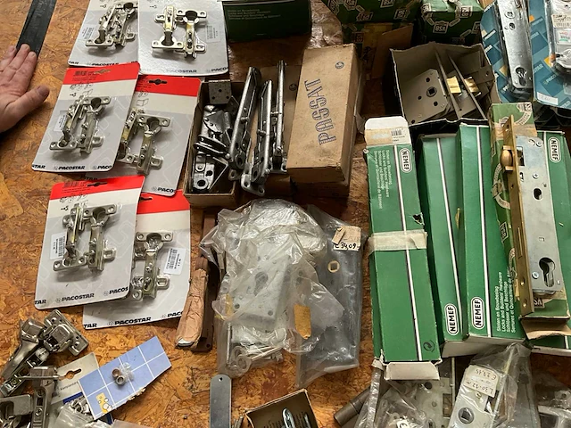 Partij diverse sluitwerken - afbeelding 6 van  7