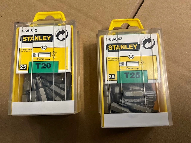 Partij diverse stanley bits - afbeelding 1 van  2