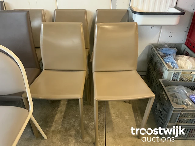 Partij diverse stoelen - afbeelding 3 van  3