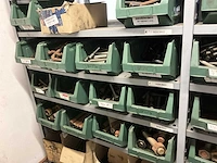 Partij diverse studbouten - afbeelding 14 van  23