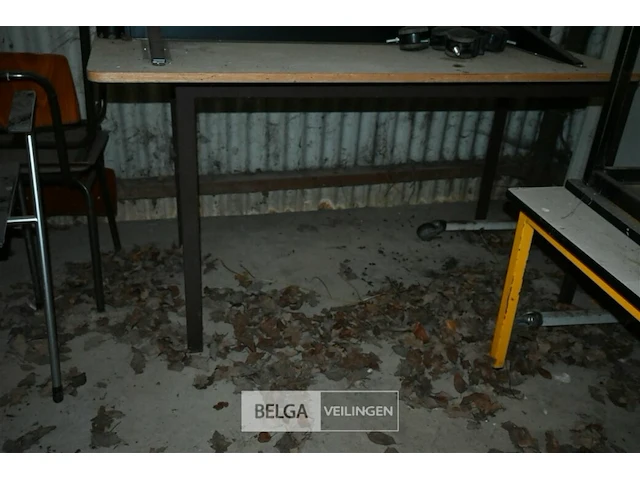 Partij diverse tafels - afbeelding 3 van  6