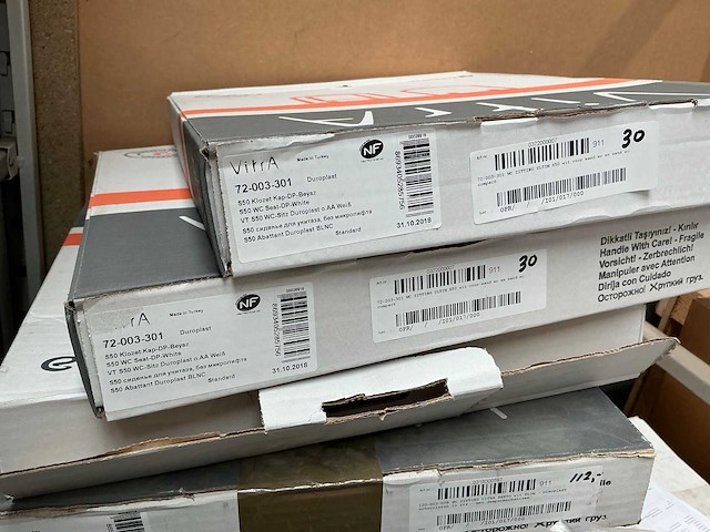 Partij diverse toiletzittingen - afbeelding 3 van  8