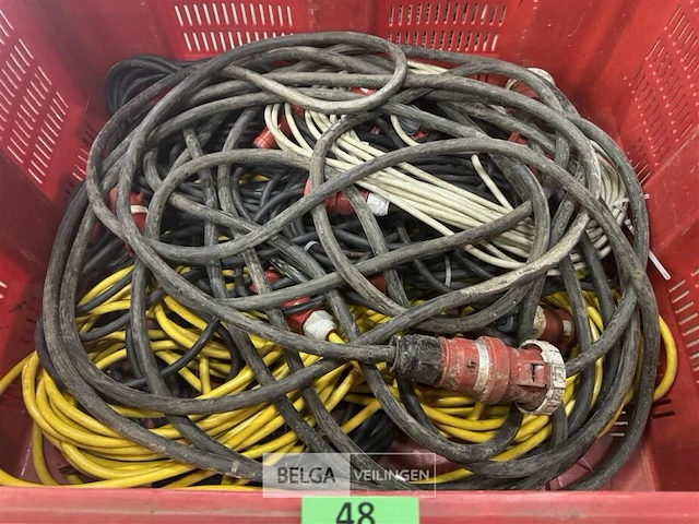 Partij diverse verlengkabels 380v/32a div lengtes - afbeelding 1 van  3