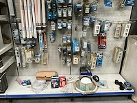 Partij diverse verlichting, elektra en sanitair - afbeelding 11 van  44