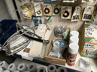 Partij diverse verlichting, elektra en sanitair - afbeelding 22 van  44