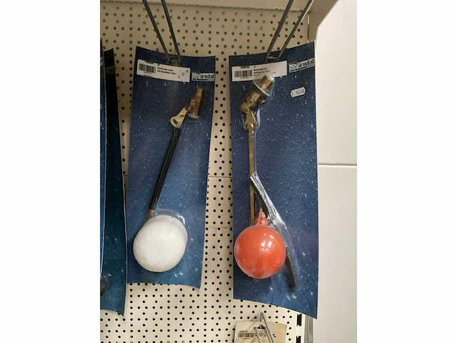 Partij diverse verlichting, elektra en sanitair - afbeelding 31 van  44
