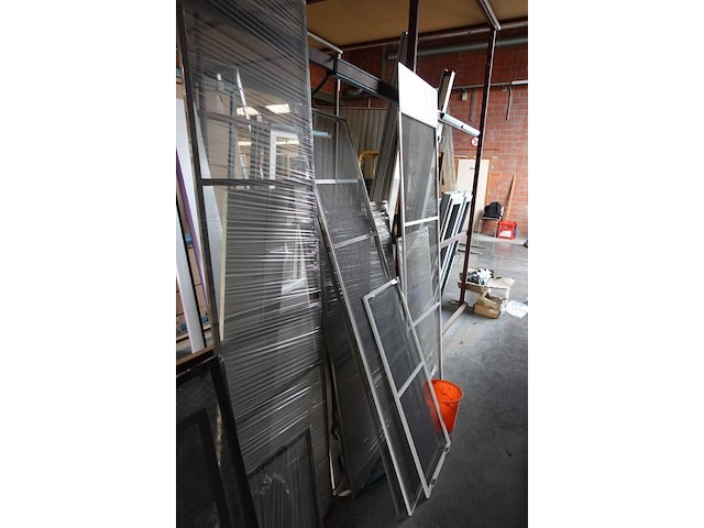 Partij diverse vliegenramen - afbeelding 3 van  25