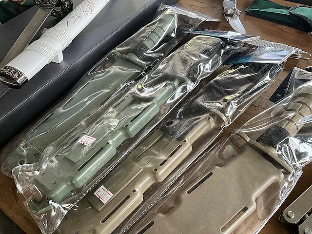 Partij diverse zakmessen en dummies (ca 100 stuks) - afbeelding 4 van  6