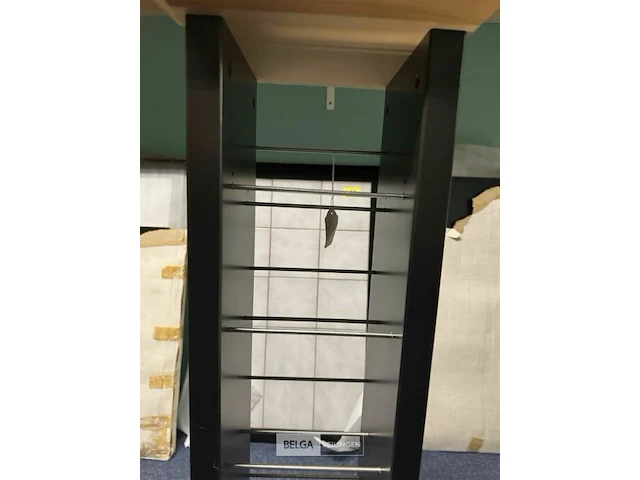 Partij diversen, cd-rekje, ehbo-kastje,.. - afbeelding 8 van  8