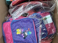 Partij diversen kinderen schooltassen - afbeelding 1 van  4