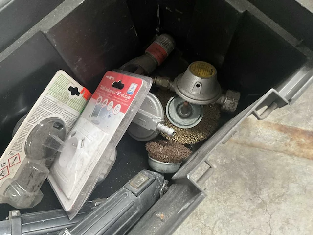 Partij diversen op pallet - afbeelding 14 van  27