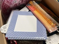 Partij diversen, wo. borden, tassen enz. - afbeelding 4 van  5