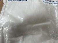 Partij diversen, wo. borstel, decoratie - afbeelding 1 van  6