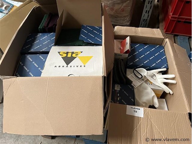 Partij diversen, wo. get. bosch, (zonder pallet) - afbeelding 1 van  3