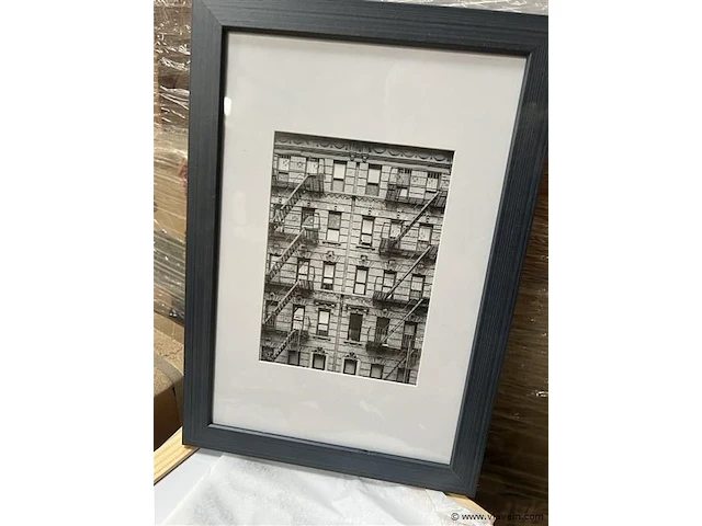 Partij diversen, wo. tasjes, kaders enz. - afbeelding 1 van  5